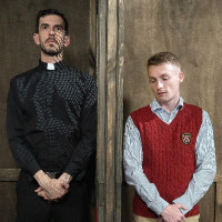 The confessional altar Boy Kyle - Picture 1