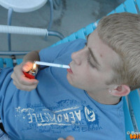 Kayden poolside smoke - Picture 2