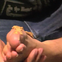 Tristan shows his hard cock - Picture 9