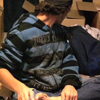 Tristan shows his hard cock - Picture 33