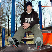 Chris gets naughty - Picture 2