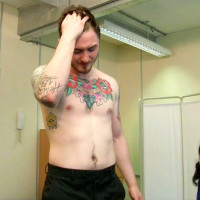 Cop have a small penis - Picture 3