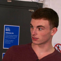 Police check - Picture 8