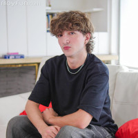 Jim Buzzon gets naked - Picture 5