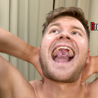 Session 519: Eating cum from condoms - Picture 30