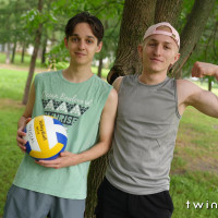 Tony Keith and Amon - Picture 2