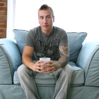 Gestahl strokes his pierced dick - Picture 8