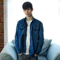 Brian bares all - Picture 1