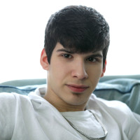 Brian bares all - Picture 2
