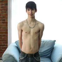 Brian bares all - Picture 3