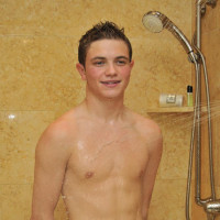 Teagen Daniels flaunts his boner - Picture 49