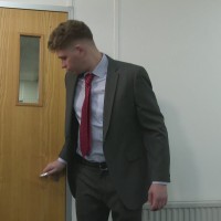 Richard Office Sneak - Picture 2