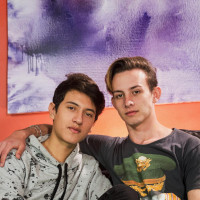 Tasty twink has first time anal - Picture 1