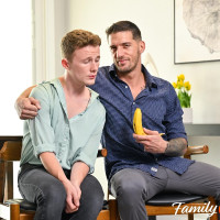 Step-dad's banana bj - Picture 5