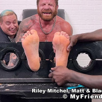 Riley's tickling torment - Picture 15