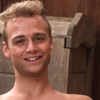 Landon Slater exposes his heat - Picture 4