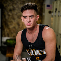 Slutty servicemen: locker room cruiser - Picture 4