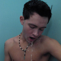 Jjayden Taylor drinks his piss and jerks off - Picture 2