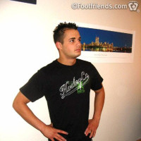Michael displays his shaft - Picture 1