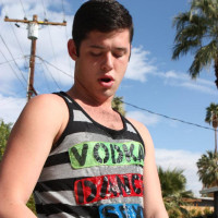 Chase Young pisses & jerks off by a pool - Picture 2