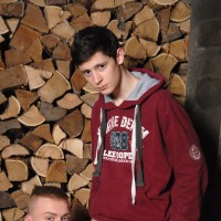 Boys drilling each other - Picture 4