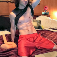 Launching cum on cam with Zack - Picture 2