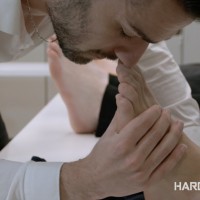 Tyler has a unique job interview - Picture 8