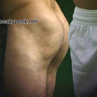Hairy hunk in the locker room - Picture 9