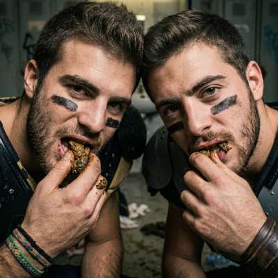 Two NFL players face-fucking each other’s shit-stained mouths after a brutal match 🏈💩🔥 #gayscat #rough