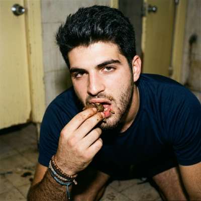 Hot as hell watching this guy devour it raw in the public restroom—no shame, just pure filthy hunger. Who’s ready to join...
