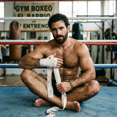 Every punch thrown, every round fought—strength meets grace in the raw beauty of the ring. Who’s ready to appreciate the art...