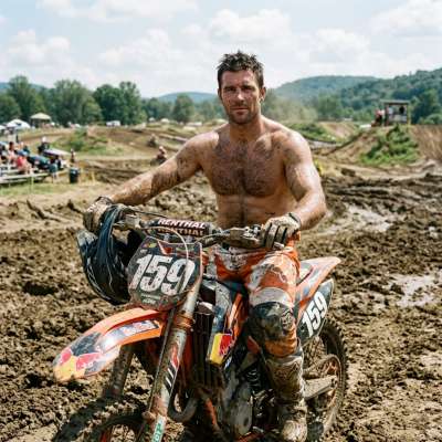 Ready to rev your engines and feast your eyes? 🏍️🔥 Check out this motocross pilot flexing pure masculinity. #nature #athlete