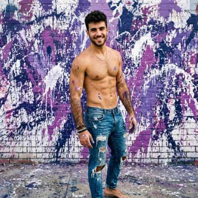 Every splash of color tells a story—this one’s a masterpiece. 🎨🔥 #street #athlete