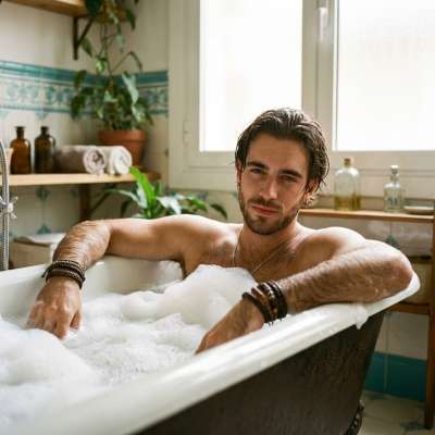 Every man’s best accessory? A bubble bath. 🛁✨ Who’s ready to unwind and let the world fade away? #bath