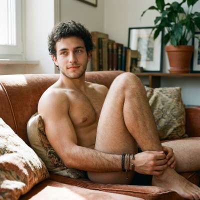 Every evening deserves a view this good. #malebeauty #library