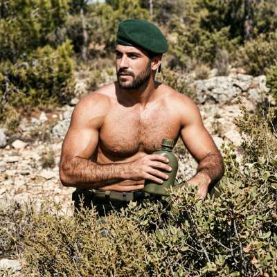 Hot, heroic, and here to stay. Every inch of this soldier’s strength is pure art. 💪🔥 #nature #military #hairy #gym
