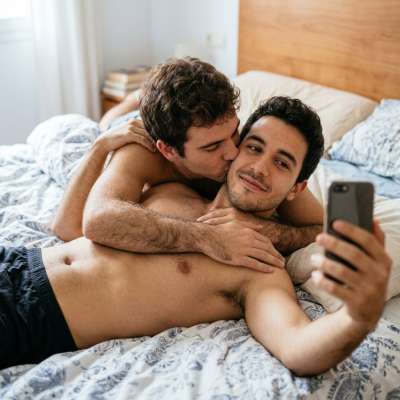 Flawless connection, endless chemistry. Two souls wrapped in love and laughter. 💖📸 #bedroom #couple #selfie